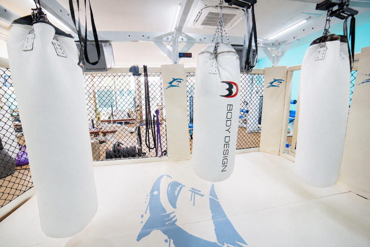 金網リングを備えたShark Style Gym本八幡店